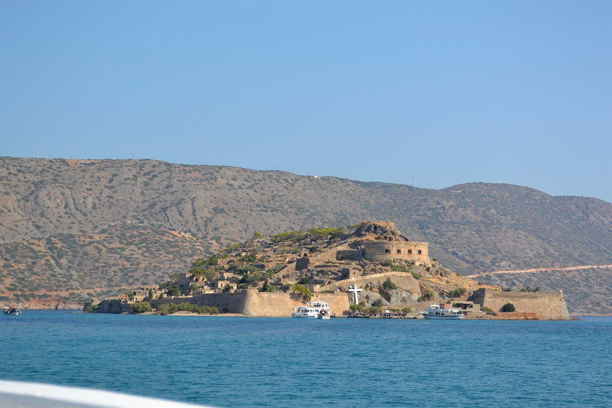 Elounda Olive Garden Apts & Studios Exterior foto